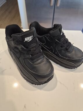 Nike Kids' Black Leather Sneakers